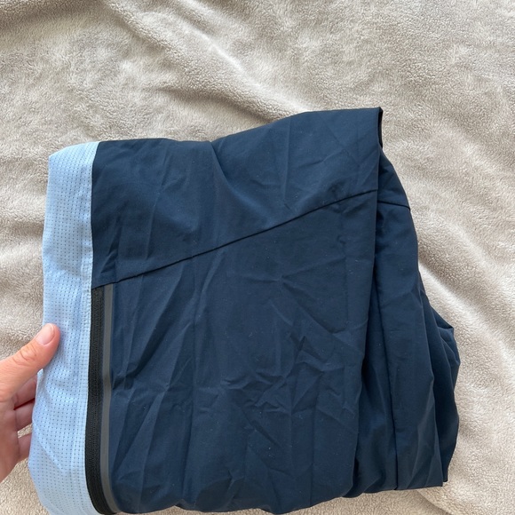 On running set - Picture 10 of 14